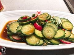 拍黄瓜-丰茂烤串(港旅店)