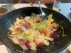 鲑鱼大虾海鲜沙拉-西堤牛排(合肥之心城店)
