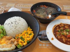-海盗虾饭·剥好的小龙虾饭(SOHO尚都店)