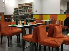大堂-老王四季抻面(南六东路店)