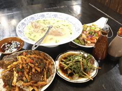 -醉八仙热酒馆(渝中店)