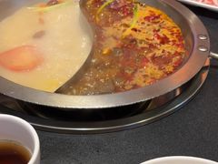 -沸炉重庆老火锅(军事博物馆店)