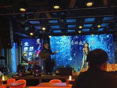 -星 Live House