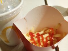 -麦当劳(东直门外大街店)
