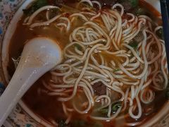 -金杨拉面王小吃面馆·牛三宝面·红烧牛肉粉