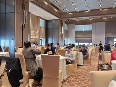 -景月阁空中食府(希尔顿酒店)