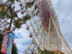 -七彩云南欢乐世界