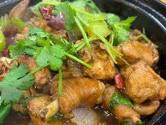 -鱼众不同·鸡公煲·烤全鱼(国顺路店)