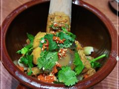 -老滇山寨•云南特色菜•地方菜•民族风情歌舞表演(金碧店)