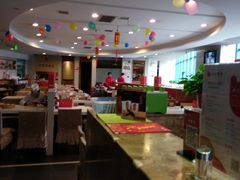 大堂-小六汤包砂煲菜(文景路店)