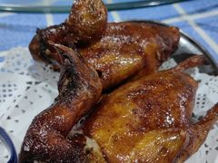 红烧乳鸽-石岐乳鸽村(南海第三分店)