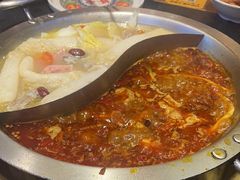 -沸炉重庆老火锅(军事博物馆店)