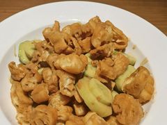 黄瓜油条-波螺油子·海肠捞饭·青岛菜(银座店)