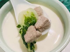 生磨杏汁炖白肺-誉八仙粤菜(万象天地店)