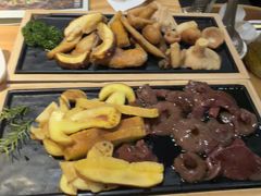 -一朵菌·野生菌探索家火锅(南亚店)