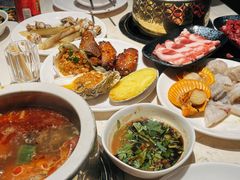-渔纬港海鲜自助餐厅(湖里万达店)