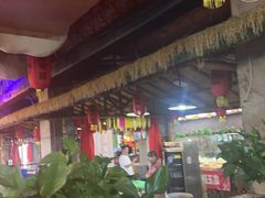 -鱼窝棚柴火铁锅炖(富山屯店)