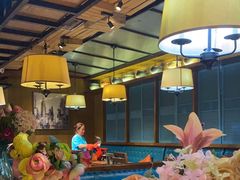 -领鲜活海鲜榴莲自助火锅(东门店)