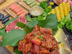 -青瓦餐厅·生鱼片·韩园烤肉(西塔店)