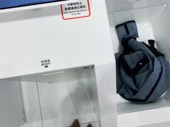 -优衣库(上海正大广场店)