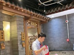-京味斋·北京烤鸭(北京南站洋桥店)