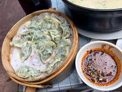 -土砂锅生态山庄·非遗砂锅雅鱼