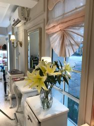 -e hair salon