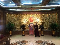 等位区-鹊华居·地道鲁菜·海鲜·融合味(大明湖店)