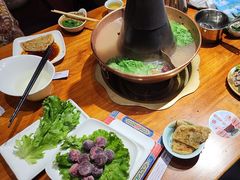 -一群羊手扒肉·火锅·早茶(远东公寓店)