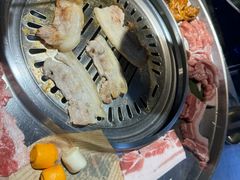 -哈哈碳都·牛肋条无限自助烤肉(宝龙店)