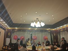 -皇宫大酒店
