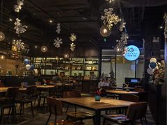 -Carbon莫卡哆·意大利复古集市餐厅(杭州大厦店)