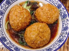 狮子头-老季市·三代非遗传承·地标美食老汁鸡(工农路店)