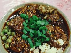 -谢老五跷脚牛肉·非遗传承店