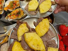 -围炉肉舍•炭烤活鳗•丹东海鲜烤肉(步行街店)