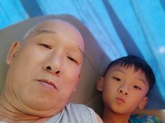 -奥龙堡游泳馆(广纸店)