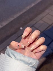 -艾珂·美甲美睫