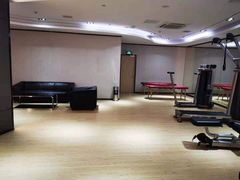 -一兆韦德健身(张杨路店)