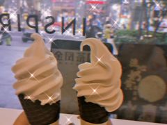 -喜茶(上海打浦桥日月光gelato lab+店)
