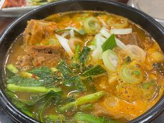 猪骨汤饭-旺清进洞米肠汤