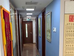 -精德口腔·种植修复·儿牙中心(财富中心店)