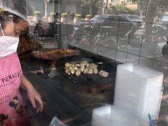 -黄阿姨锅贴大王(万航渡路店)