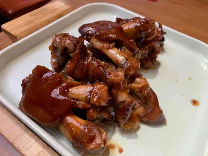 三十六味匠猪蹄(新中关购物中心店)