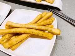 茴香小油条-海底捞火锅(太阳宫凯德mall店)