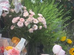 -谷莠子花艺·气球派对·绿植造景·花艺沙龙(金光华广场店)