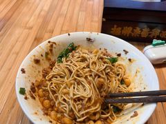 -周小波重庆小面·重庆名小吃(邹容路店)