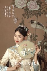 -乐派诗婚纱摄影