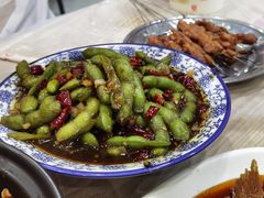 -江城燕子大排档(江汉路步行街店)