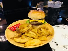-龙治汉堡(中华城店)