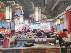 -川流不息·地道川菜·小龙虾(新松江路店)